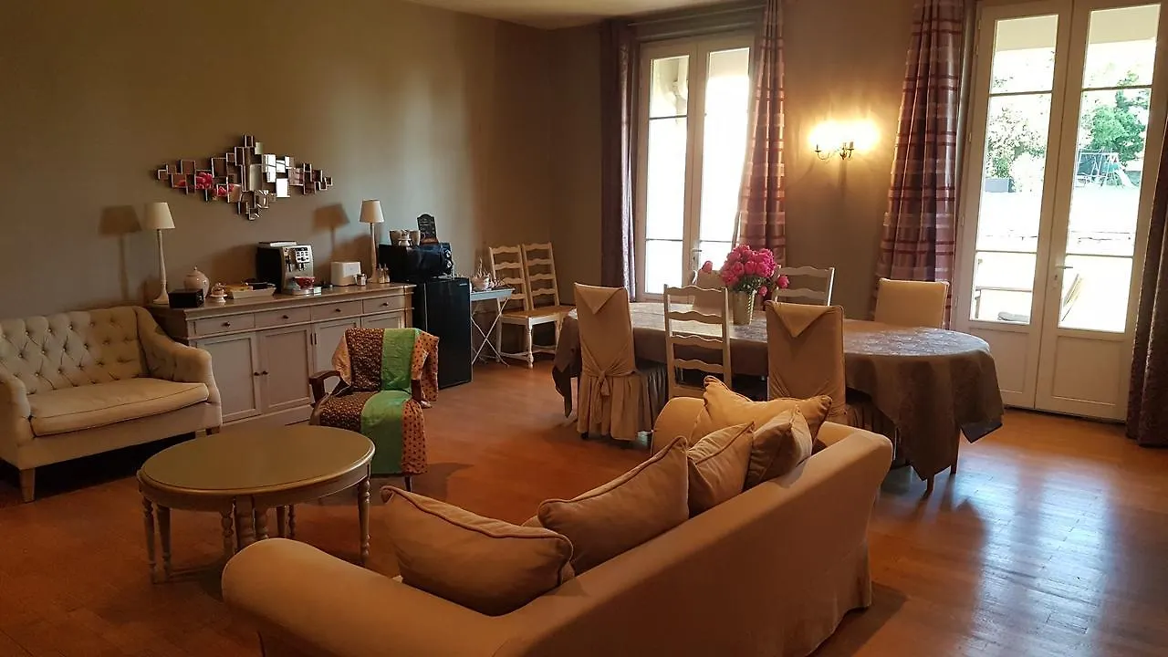 Chambres D'Hotes Du Gout Et Des Couleurs Bed & Breakfast Grenay 0*,  France